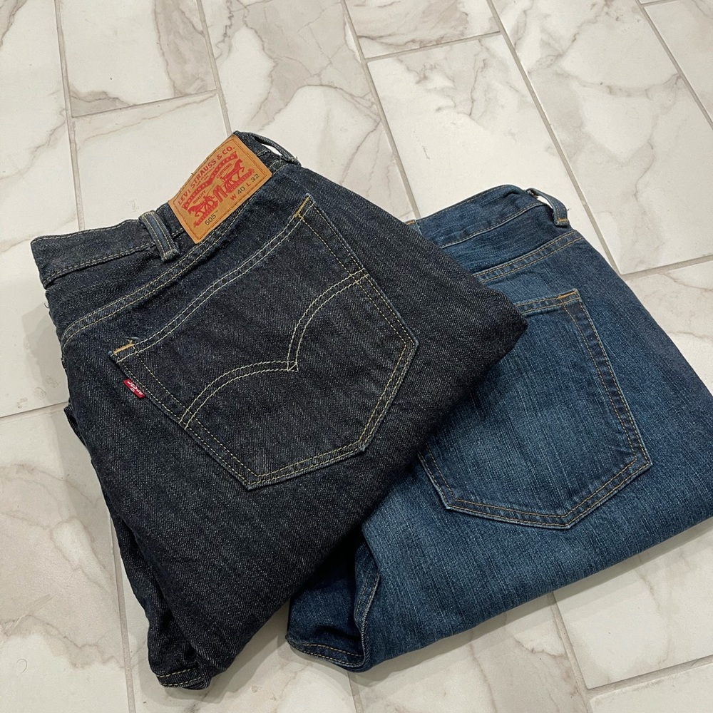 Men’s dark denim. Levi’s and Cremieux brand 40x32